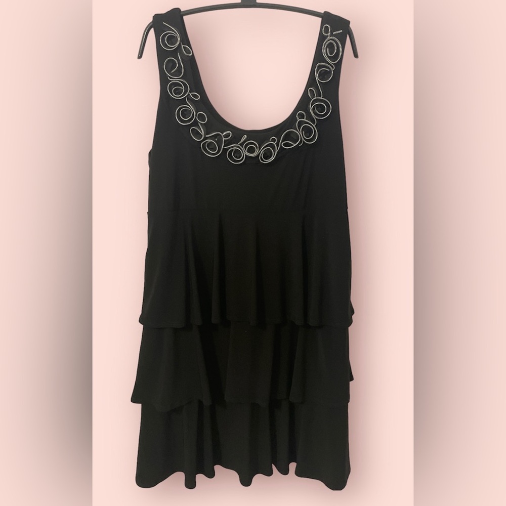 LITTLE BLACK DRESS